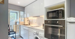 1 PIÈCE 38 M² AGREABLE STUDIO DONNANT SUR JARDINS A CÔTÉ DU CARLTON