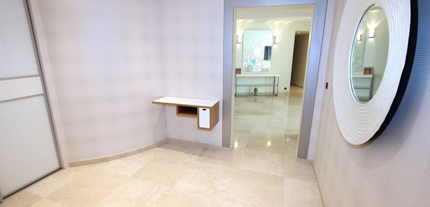 MAGNIFIQUE ET LUXUEUX 5 PIÈCES EN PLEIN CENTRE VILLE