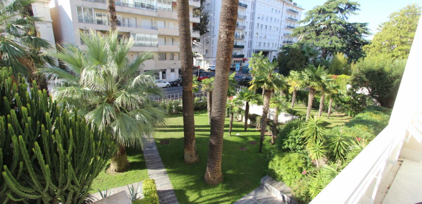 MAGNIFIQUE ET LUXUEUX 5 PIÈCES EN PLEIN CENTRE VILLE