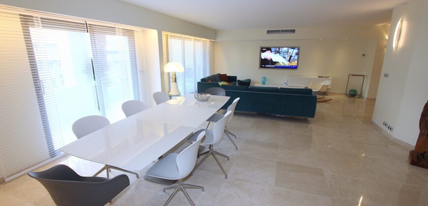 MAGNIFIQUE ET LUXUEUX 5 PIÈCES EN PLEIN CENTRE VILLE