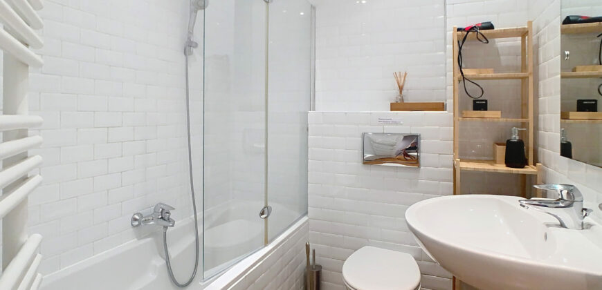 SPACIEUX 4 CHAMBRES CENTRE VILLE