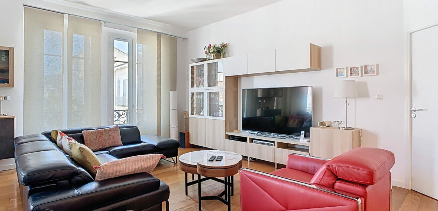 SPACIEUX 4 CHAMBRES CENTRE VILLE