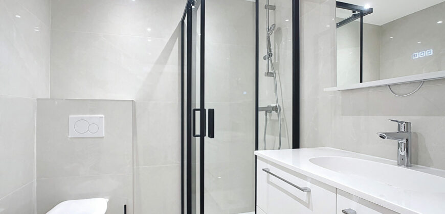 STUDIO SPACIEUX AVEC TERRASSE